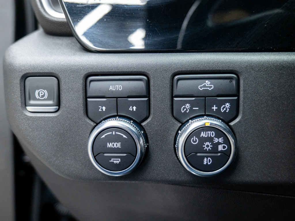 Used 2022 GMC Sierra 1500 Elevation AWD/4WD image 38
