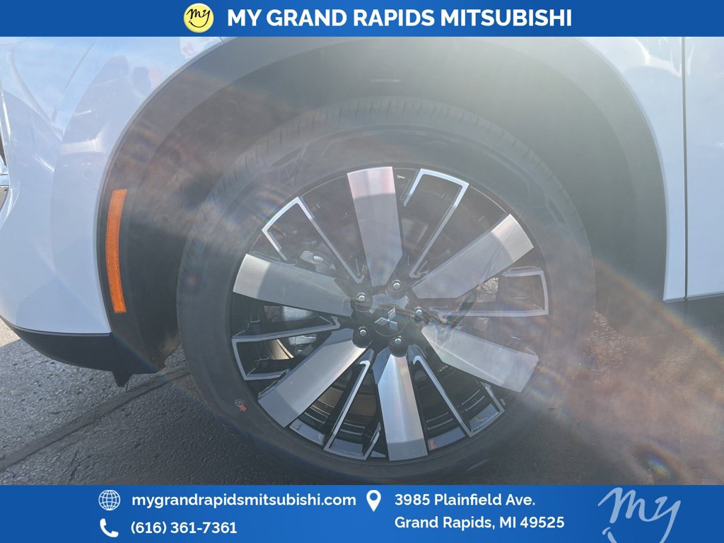 New 2026 Mitsubishi Outlander SE AWD/4WD image 9