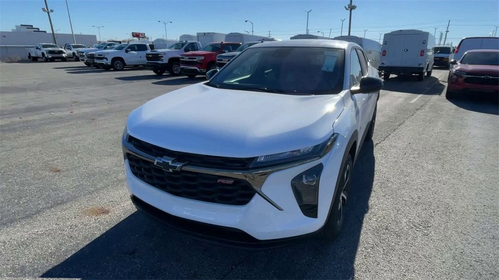 New 2026 Chevrolet Trax RS image 5