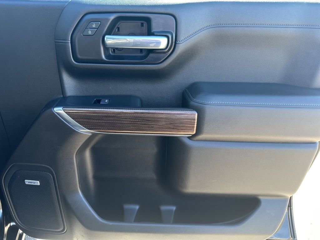 Used 2020 Chevrolet Silverado 1500 LT Trail Boss w/ Midnight Edition image 32