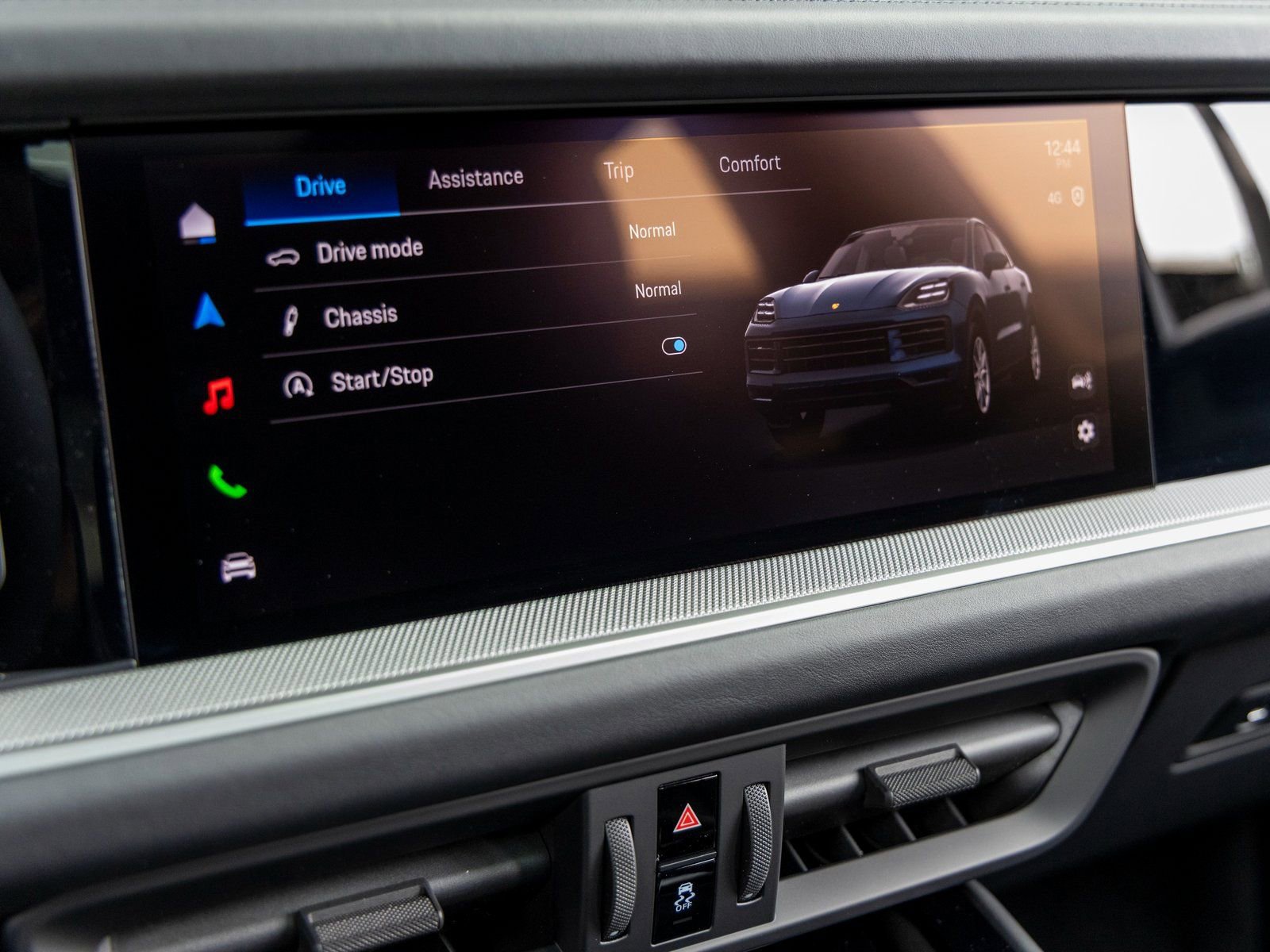 New 2026 Porsche Cayenne Coupe image 35