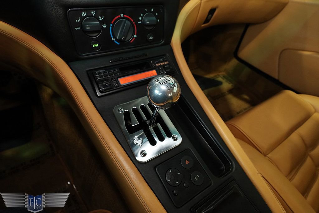 Used 1999 Ferrari 550 Maranello Coupe RWD image 31