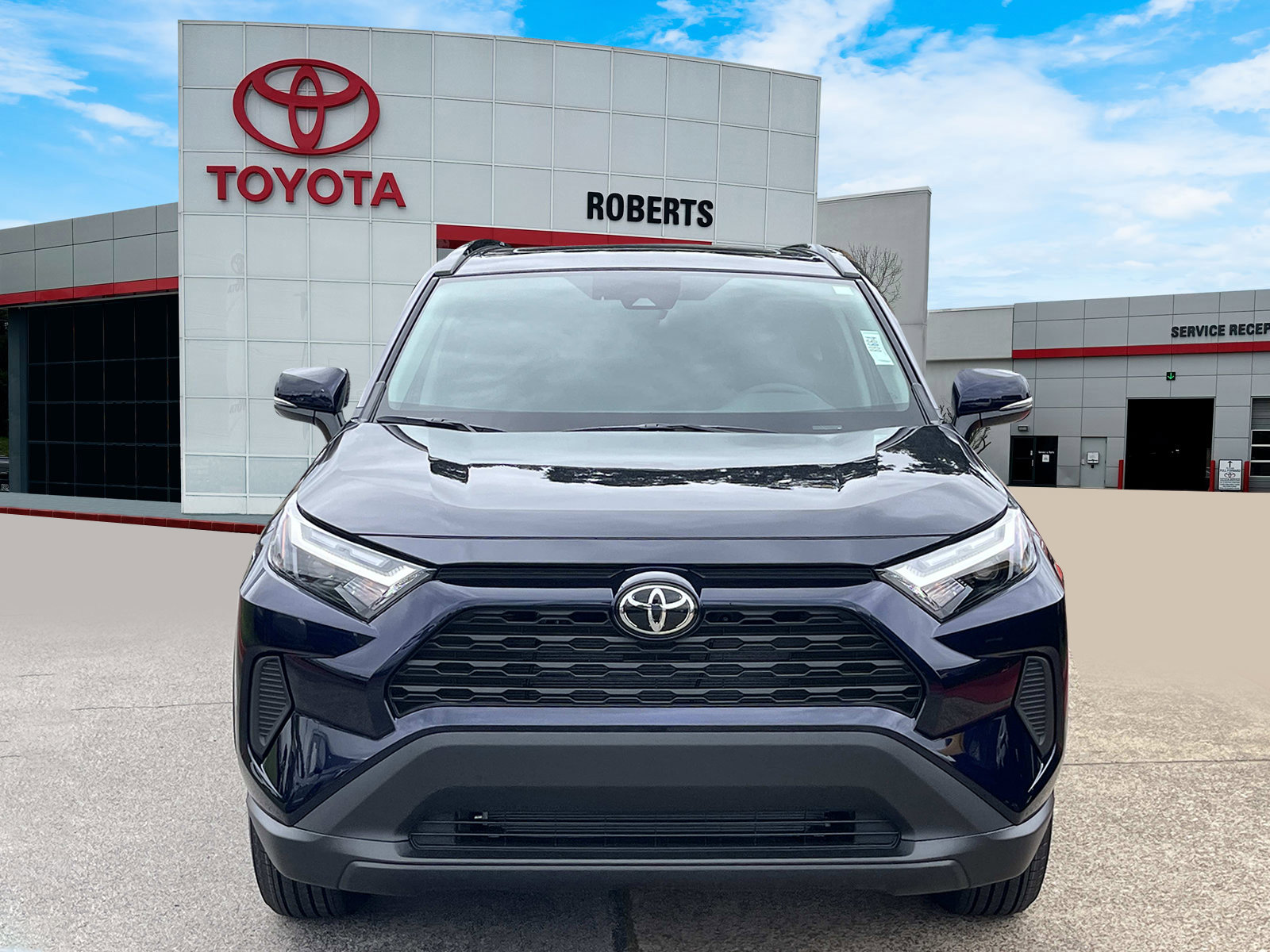 New 2025 Toyota RAV4 XLE w/ Convenience Package image 2