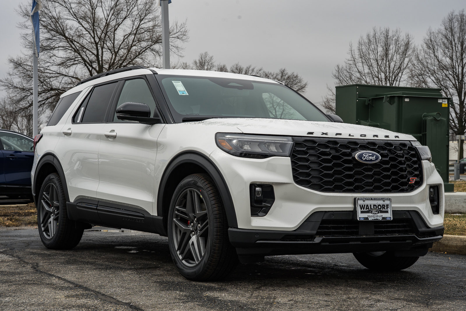 New 2026 Ford Explorer ST w/ Sun And Sound Package