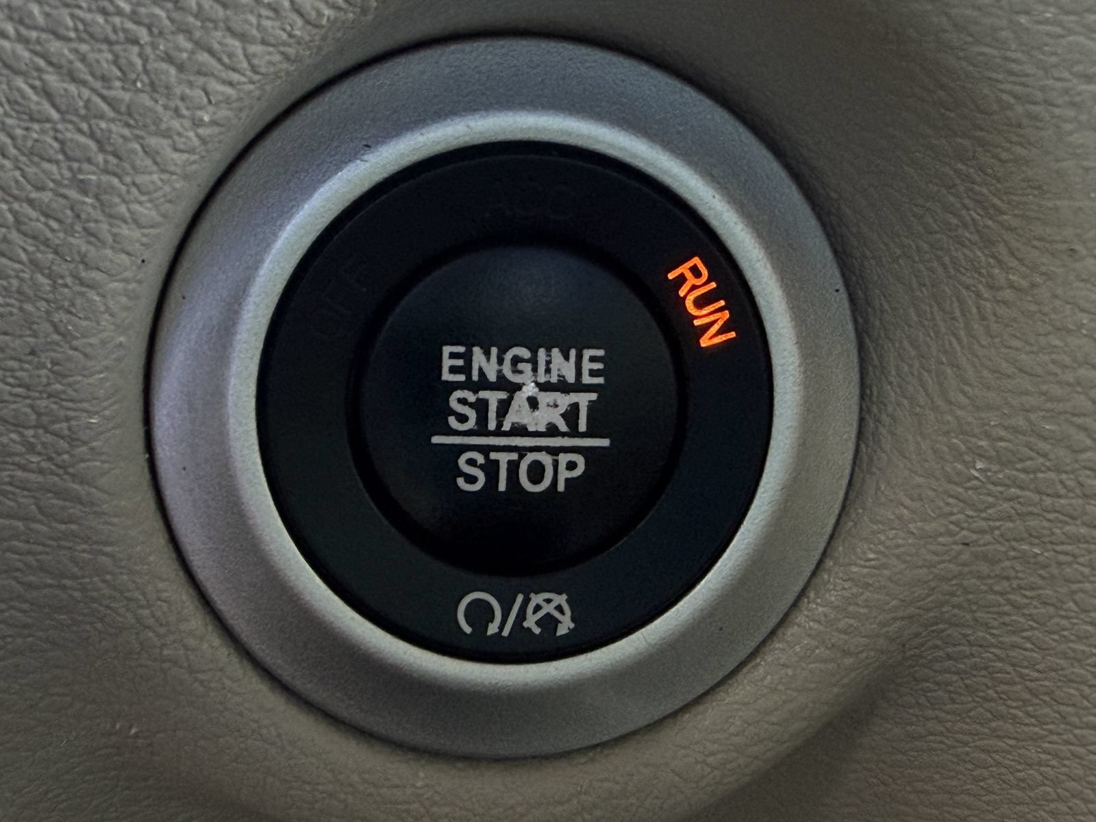 Used 2021 Chrysler Voyager Lxi FWD image 21