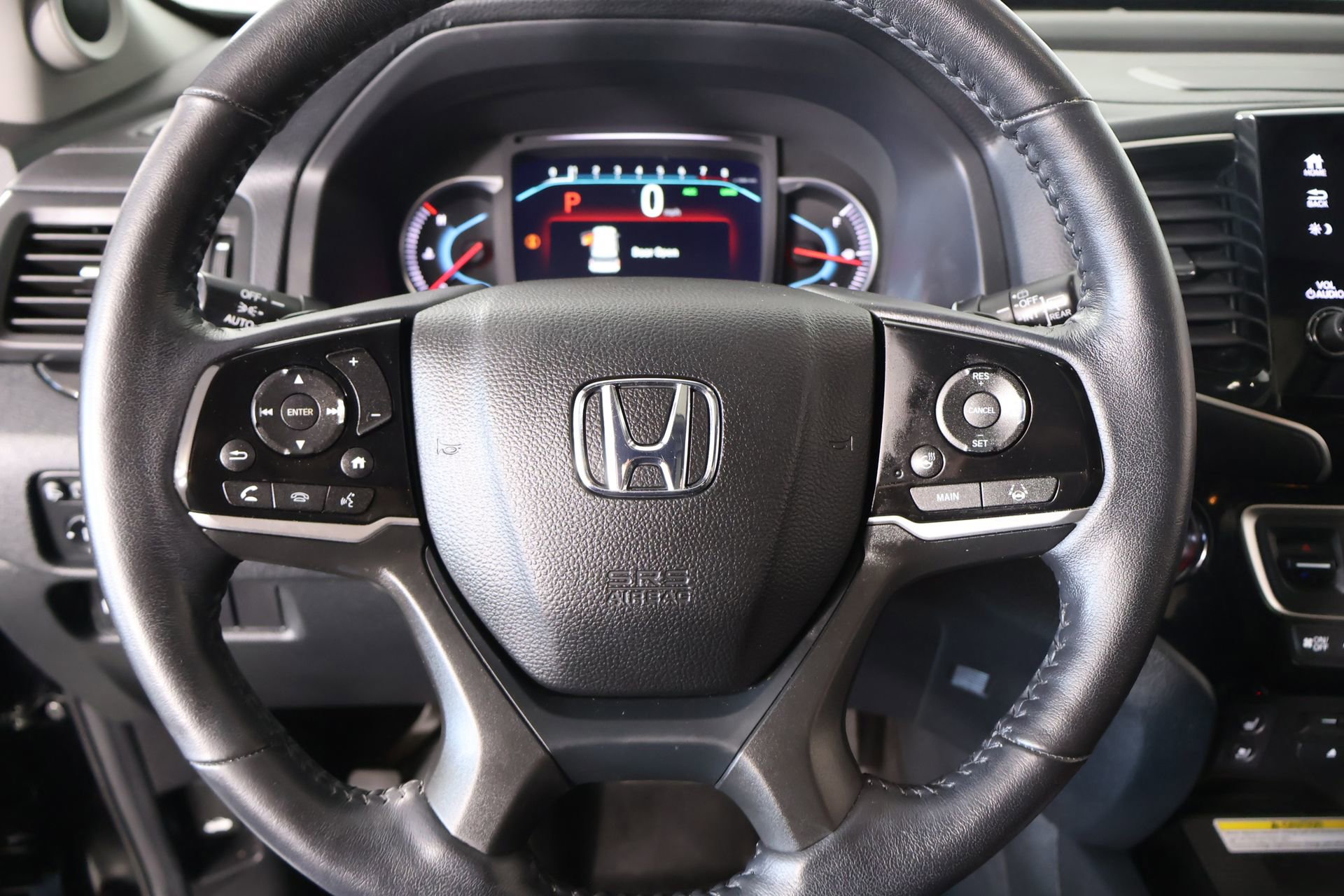 Used 2022 Honda Pilot Elite image 3