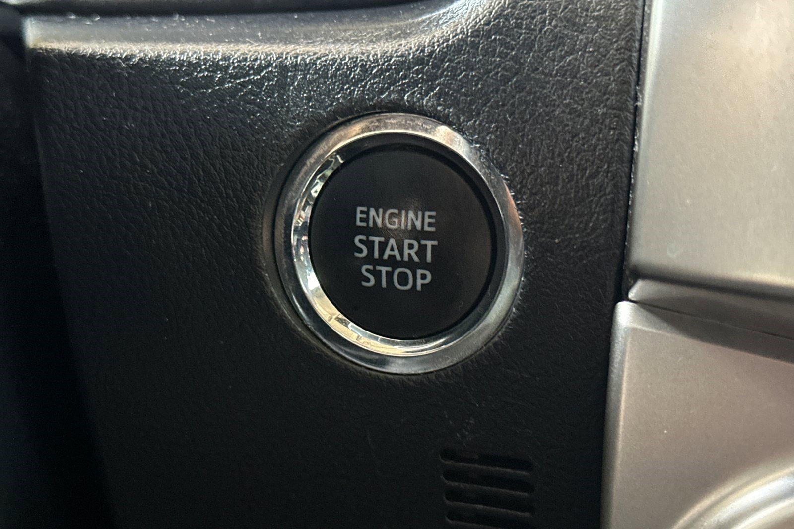 Used 2021 Toyota 4Runner SR5 RWD image 34