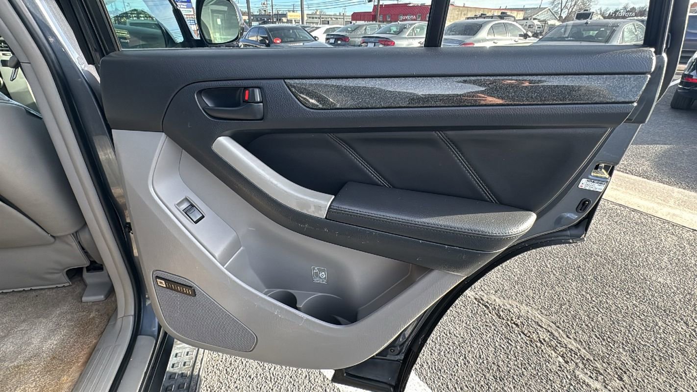 Used 2005 Toyota 4Runner Limited image 15