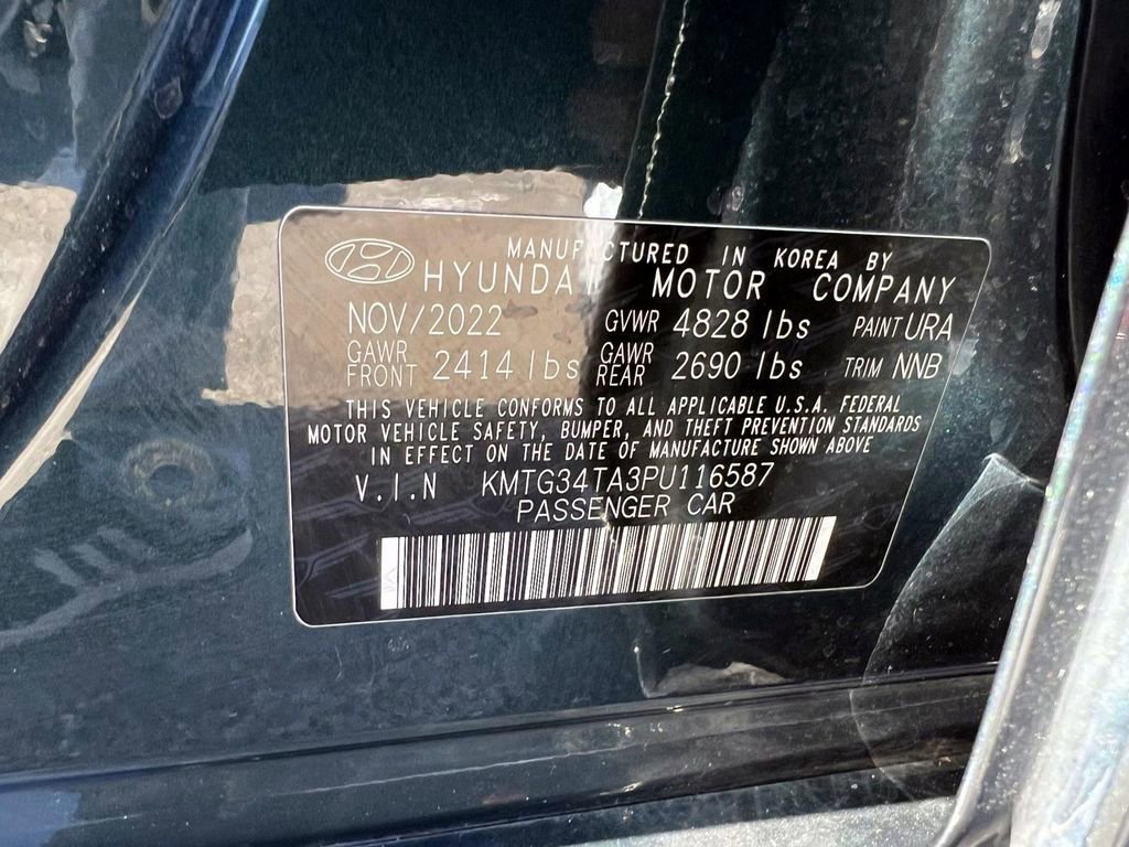 Used 2023 Genesis G70 2.0T image 15