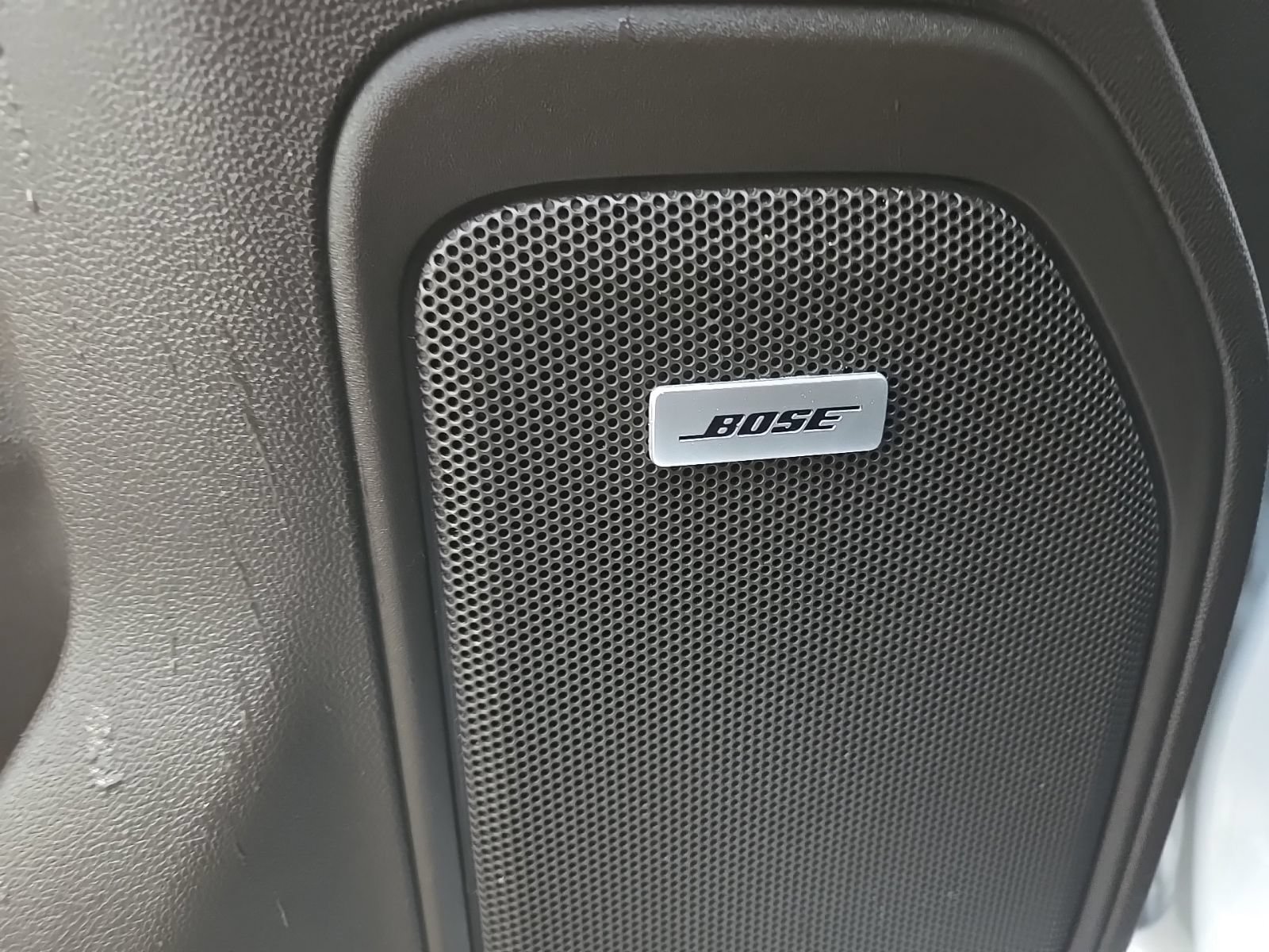 Used 2019 GMC Sierra 1500 SLT AWD/4WD image 25