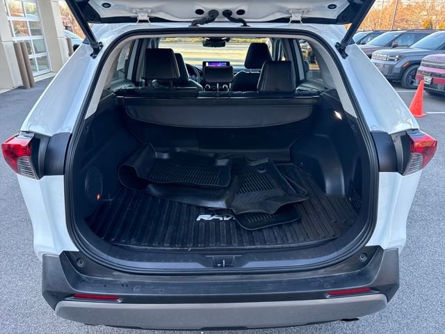 Used 2023 Toyota RAV4 Limited image 23