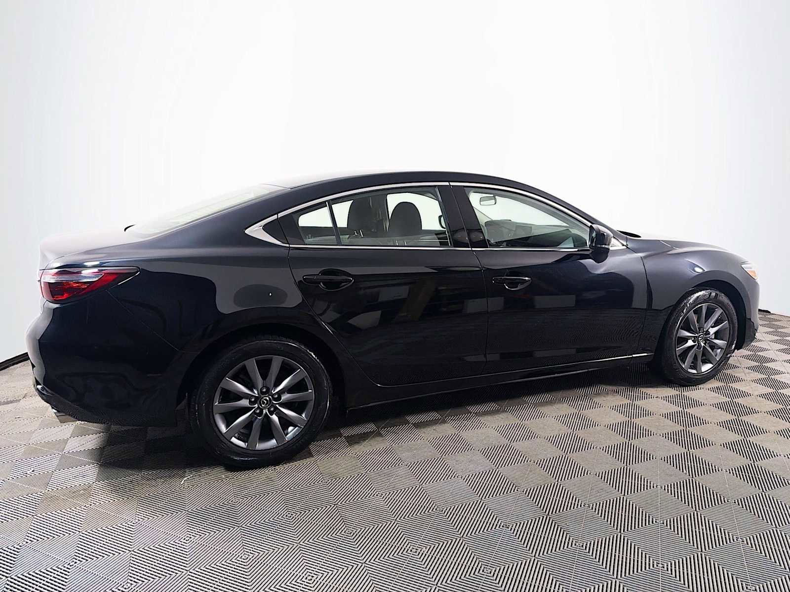Used 2020 MAZDA MAZDA6 Sport FWD image 4