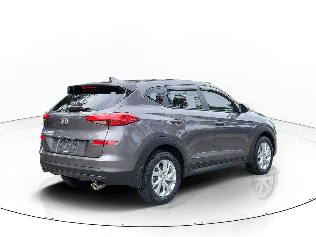 Used 2021 Hyundai Tucson SE FWD image 3