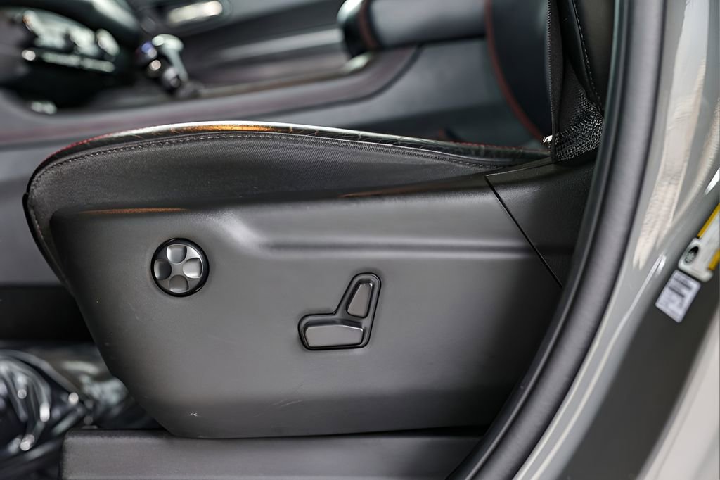 Used 2024 Dodge Durango GT image 42