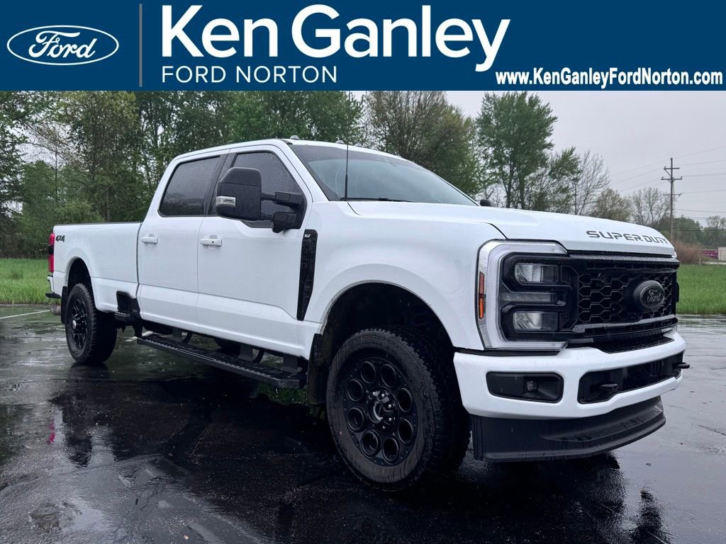 Used 2025 Ford F350 XLT w/ Black Appearance Package AWD/4WD image 1