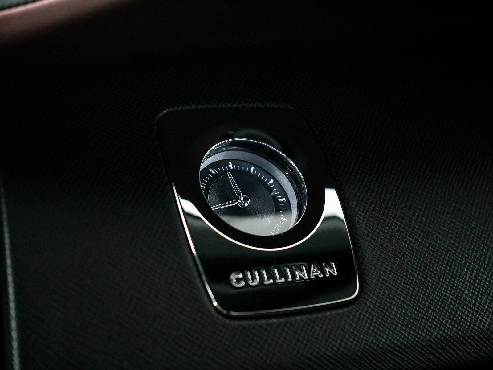 Certified 2022 Rolls-Royce Cullinan image 45