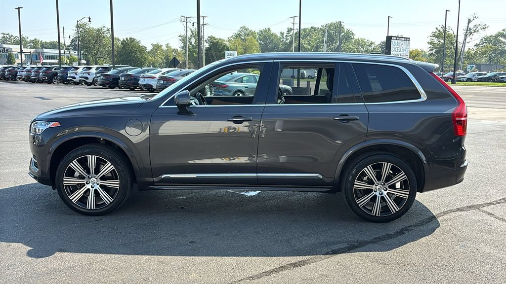 Certified 2024 Volvo XC90 T8 Plus w/ Protection Package Premier AWD/4WD image 2