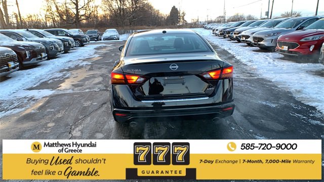Used 2023 Nissan Altima 2.5 SV w/ SV Premium Package image 4