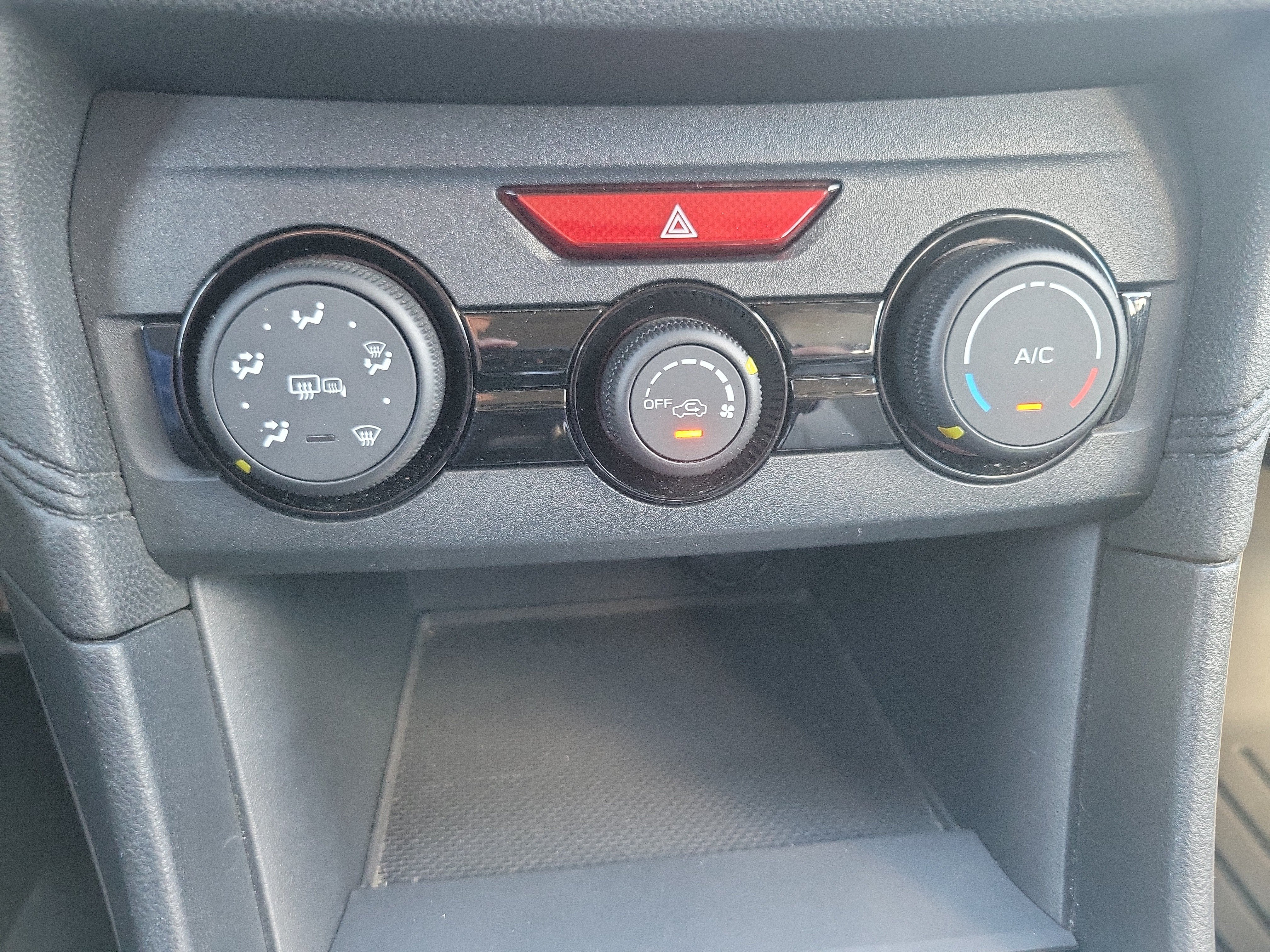 Used 2019 Subaru Crosstrek 2.0i Premium w/ Eyesight System AWD/4WD image 28