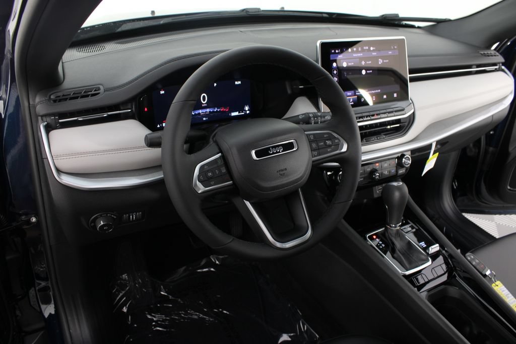 New 2026 Jeep Compass Limited AWD/4WD image 8