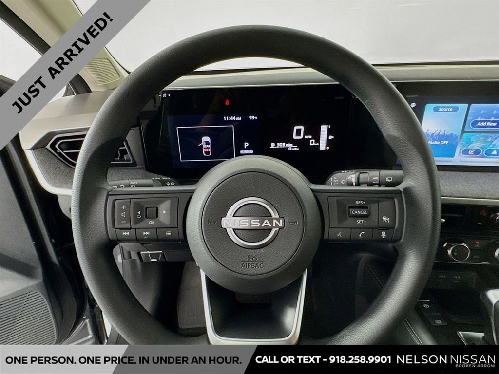 Certified 2025 Nissan Kicks SV image 10