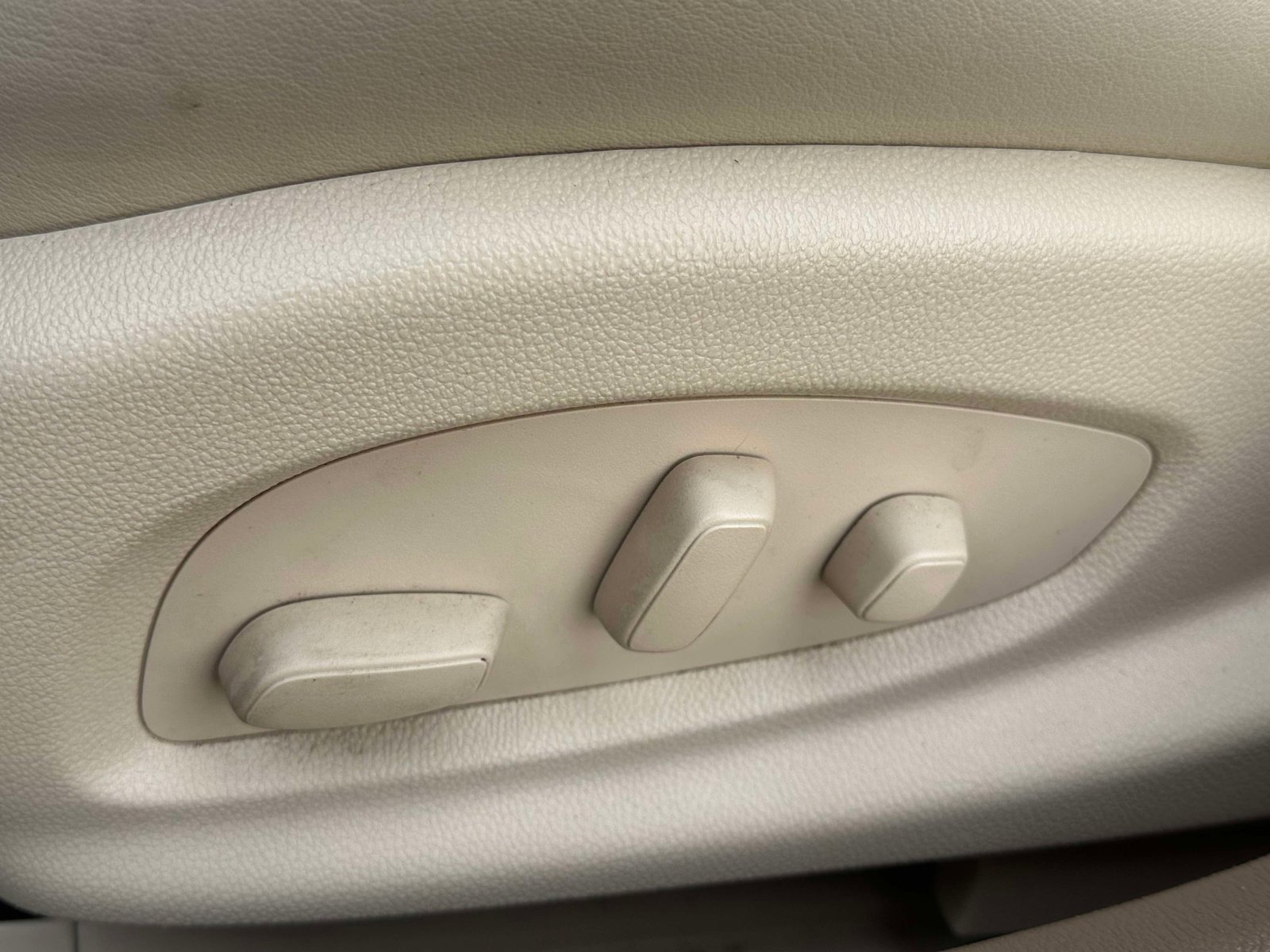 Used 2016 Cadillac CTS Luxury image 23