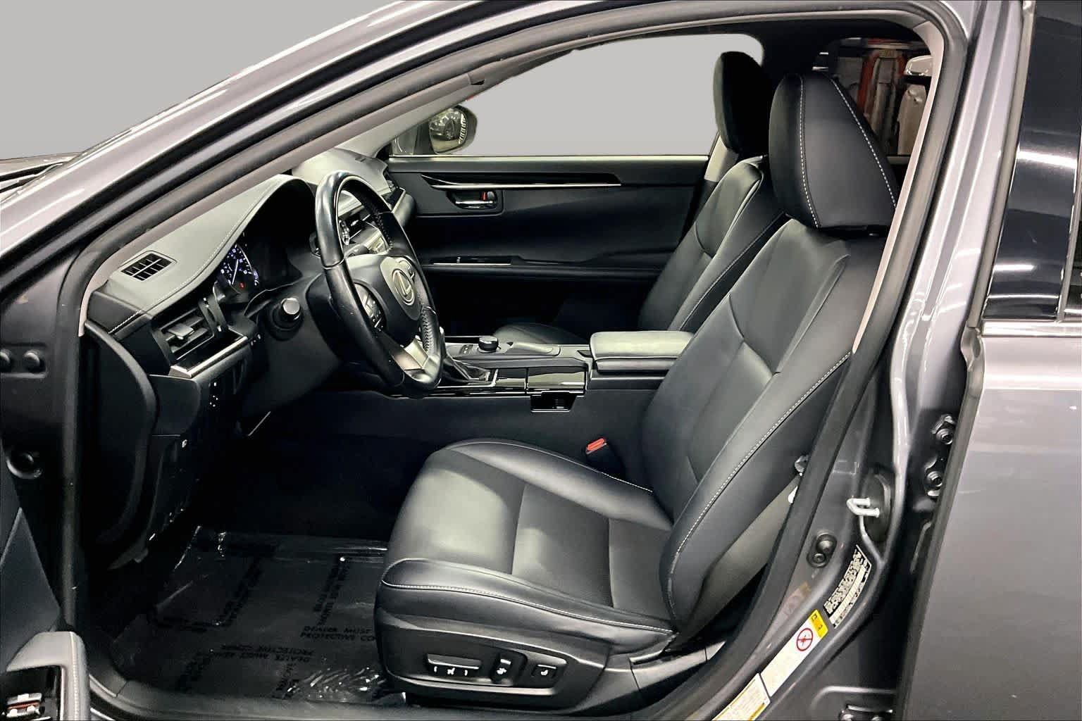 Used 2017 Lexus ES 350 w/ Accessory Package 2 FWD image 7