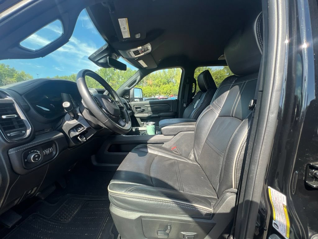Used 2024 RAM 2500 Limited AWD/4WD image 25