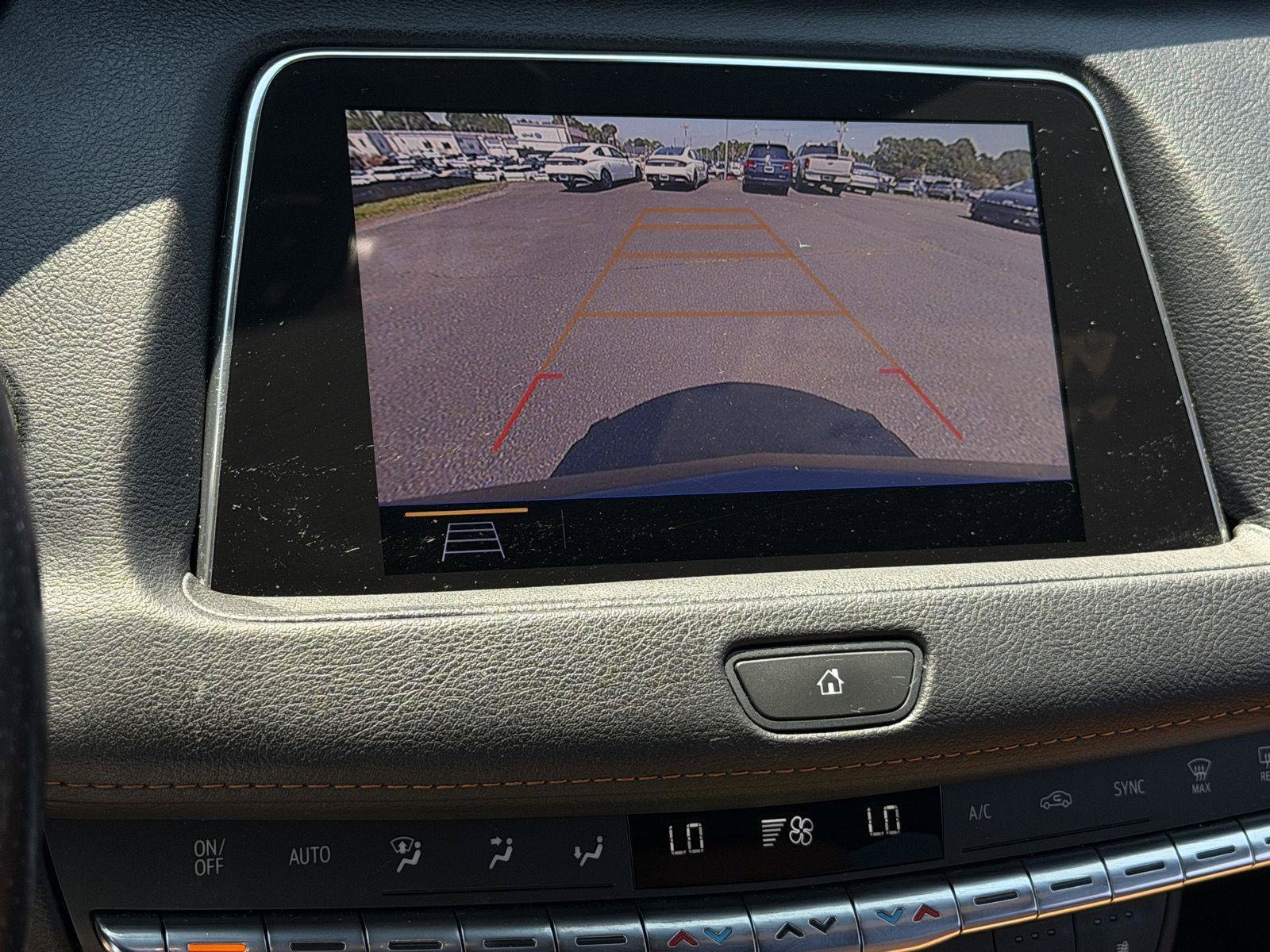 Used 2019 Cadillac XT4 Sport FWD image 14