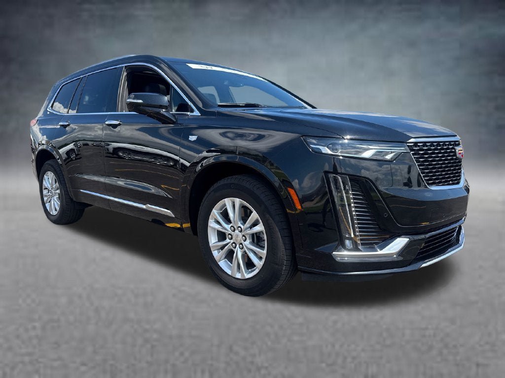 Certified 2024 Cadillac XT6 Luxury w/ LPO, Floor Liner Package AWD/4WD image 11