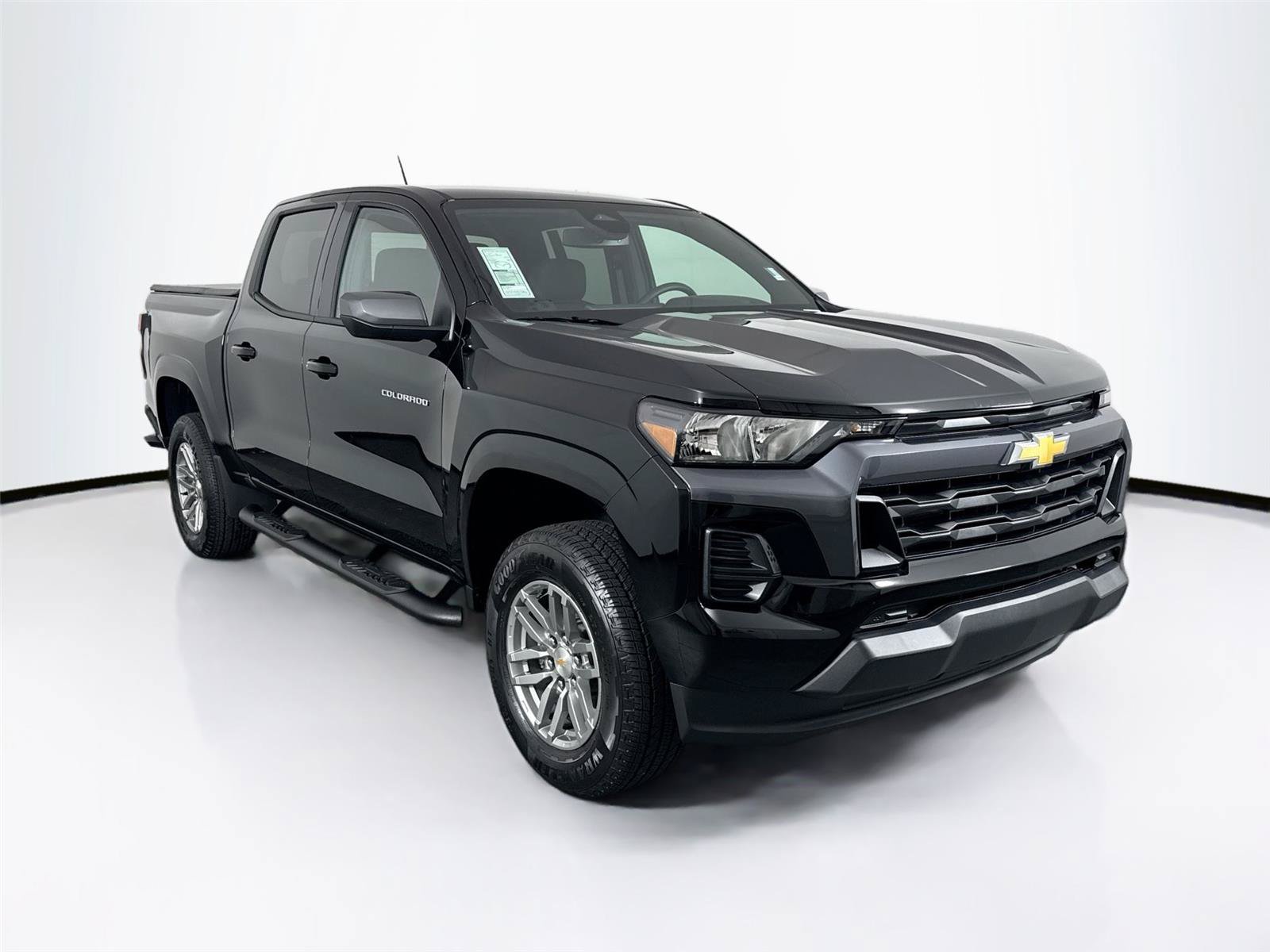 Used 2026 Chevrolet Colorado LT RWD image 10