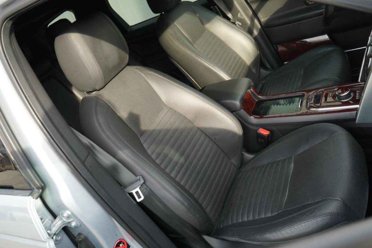 Used 2017 Land Rover Discovery Sport HSE Luxury image 68