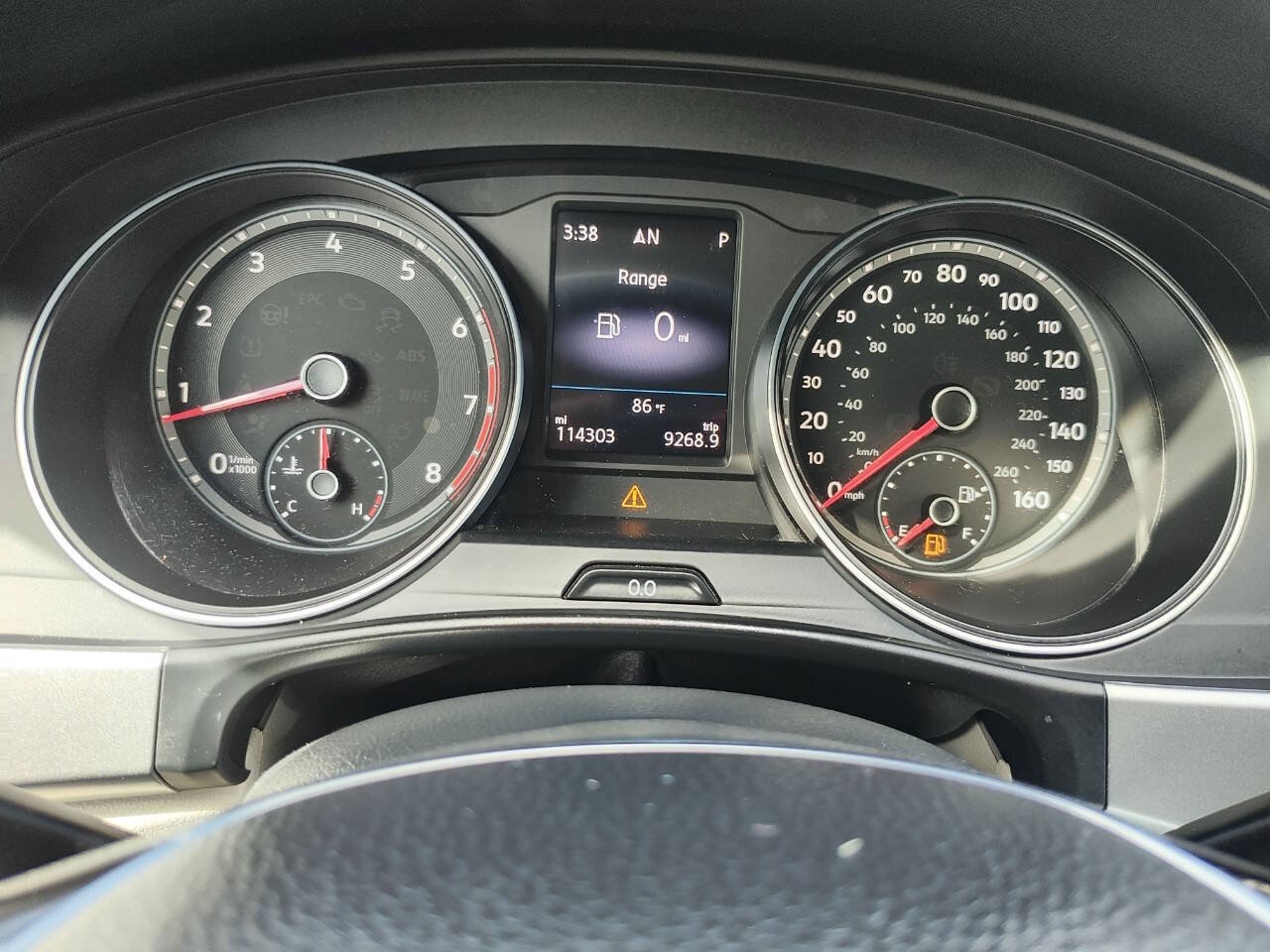 Used 2018 Volkswagen Atlas SE FWD image 45