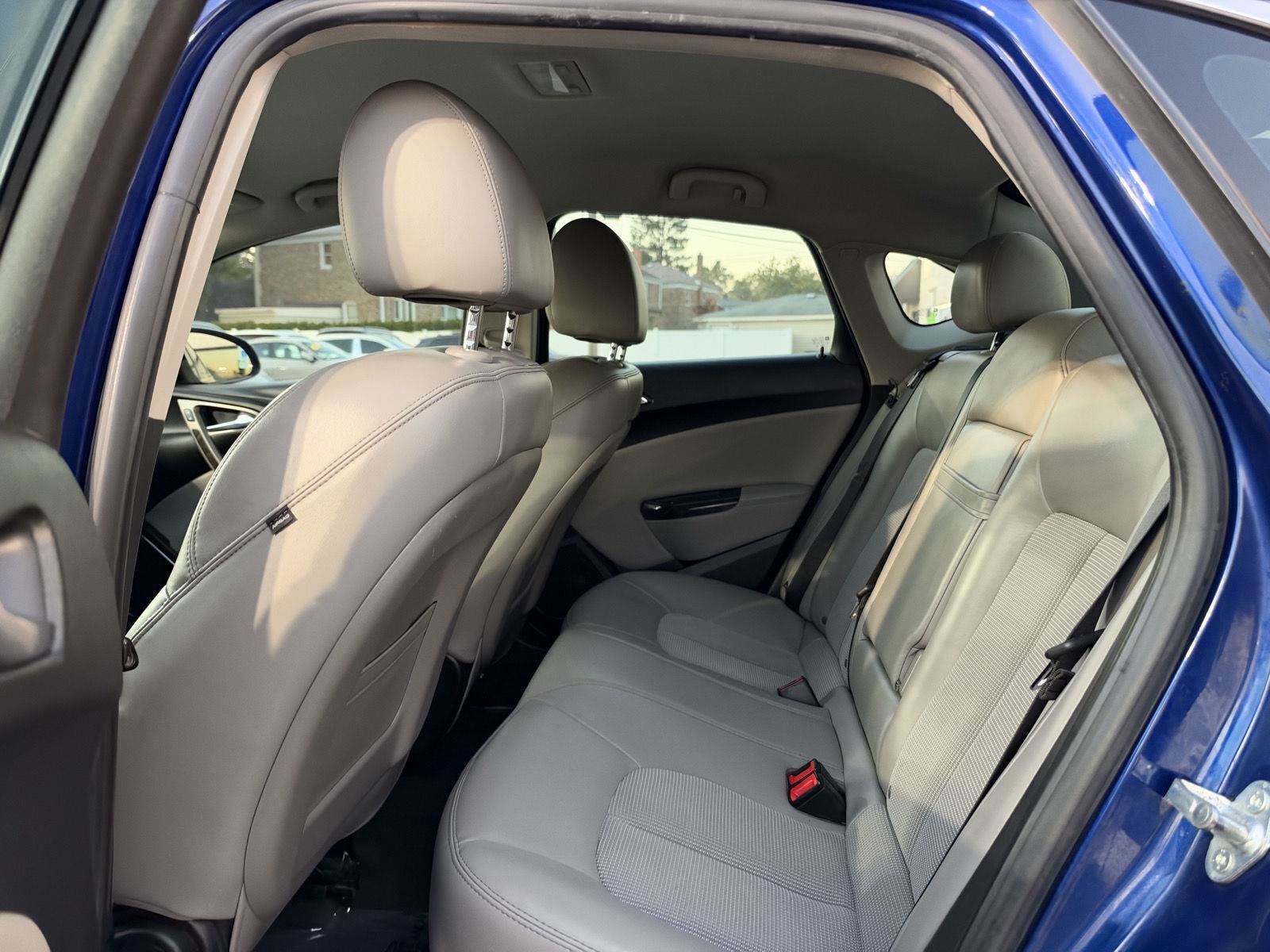 Used 2014 Buick Verano FWD image 29