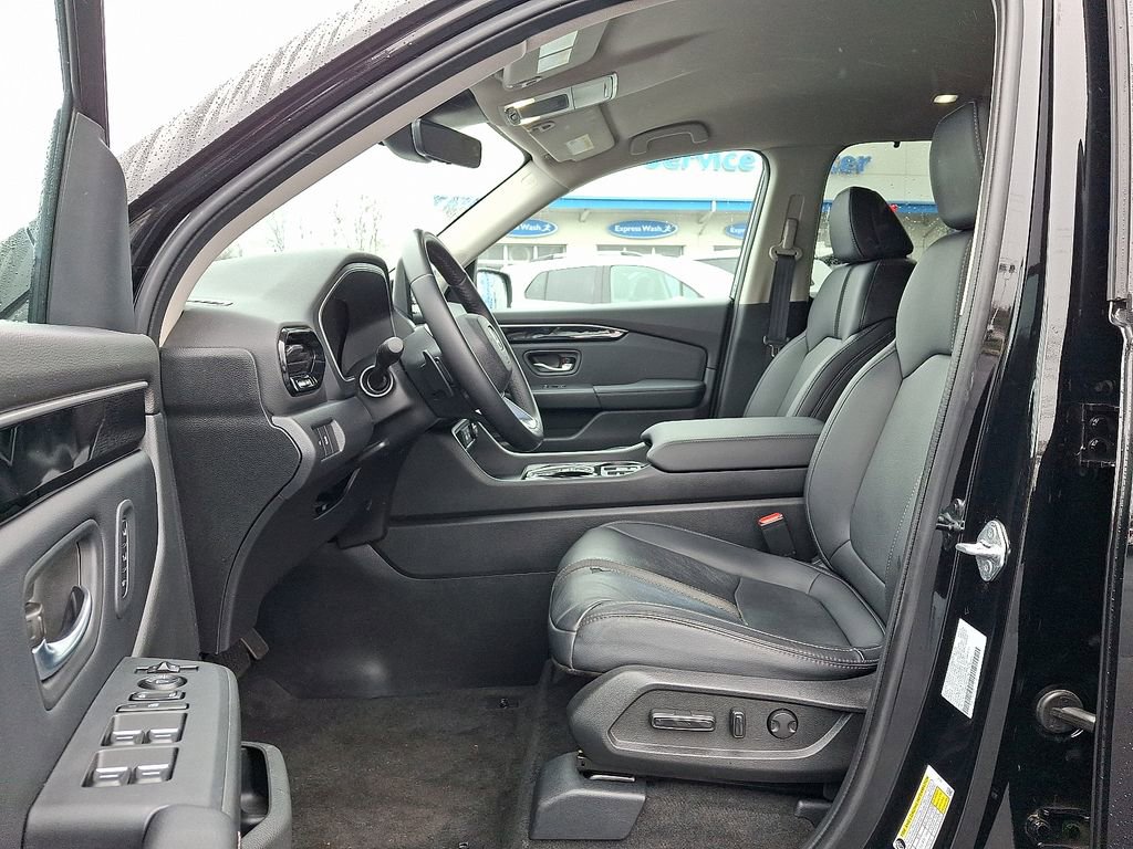 Used 2023 Honda Pilot EX-L image 17