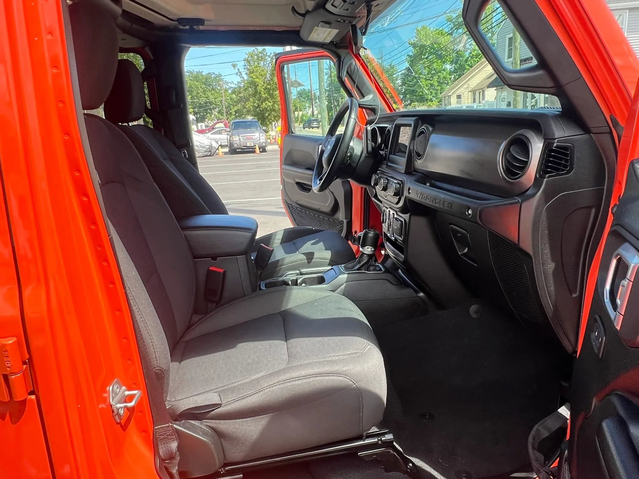 Used 2020 Jeep Wrangler Unlimited Sport S AWD/4WD image 31