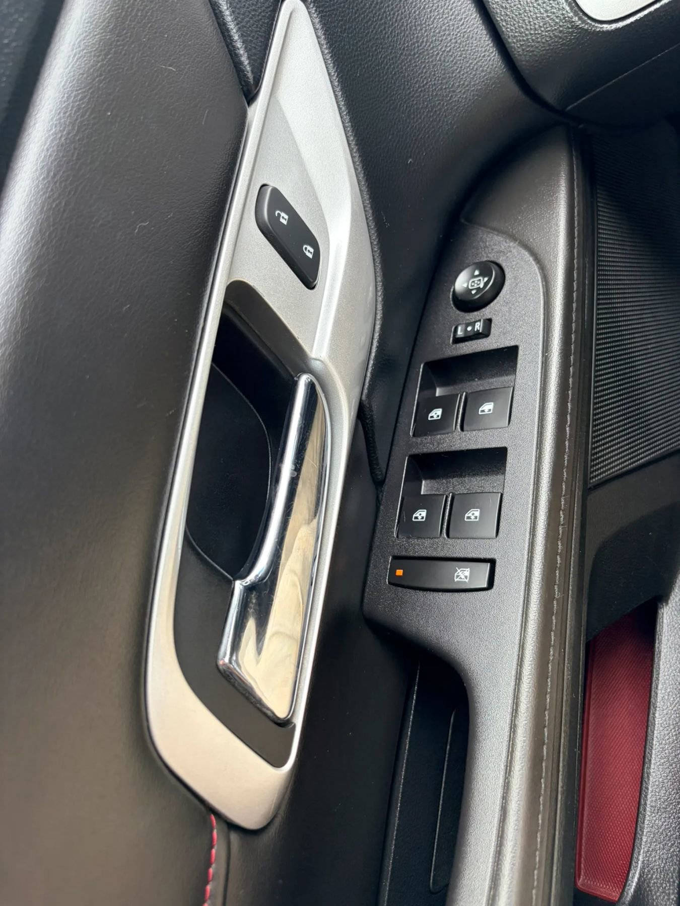 Used 2016 GMC Terrain SLT w/ Open Road Package FWD image 27