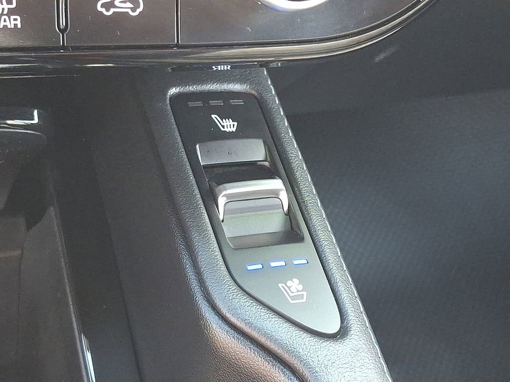 Certified 2023 Kia Telluride EX X-Line AWD/4WD image 11