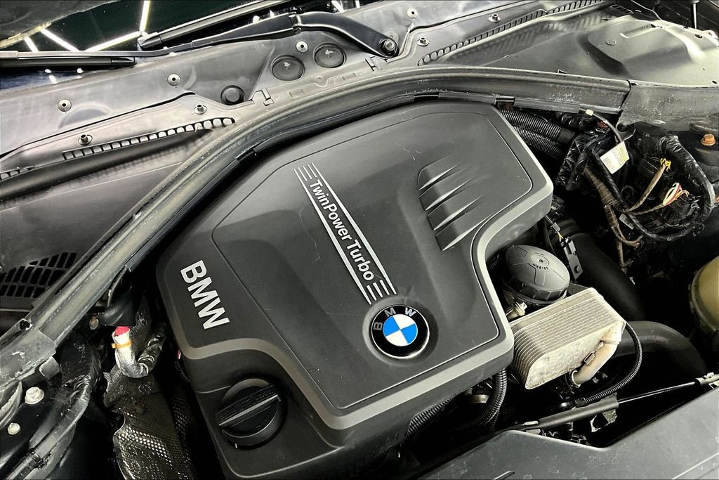 Used 2013 BMW 328i xDrive Sedan AWD/4WD image 30