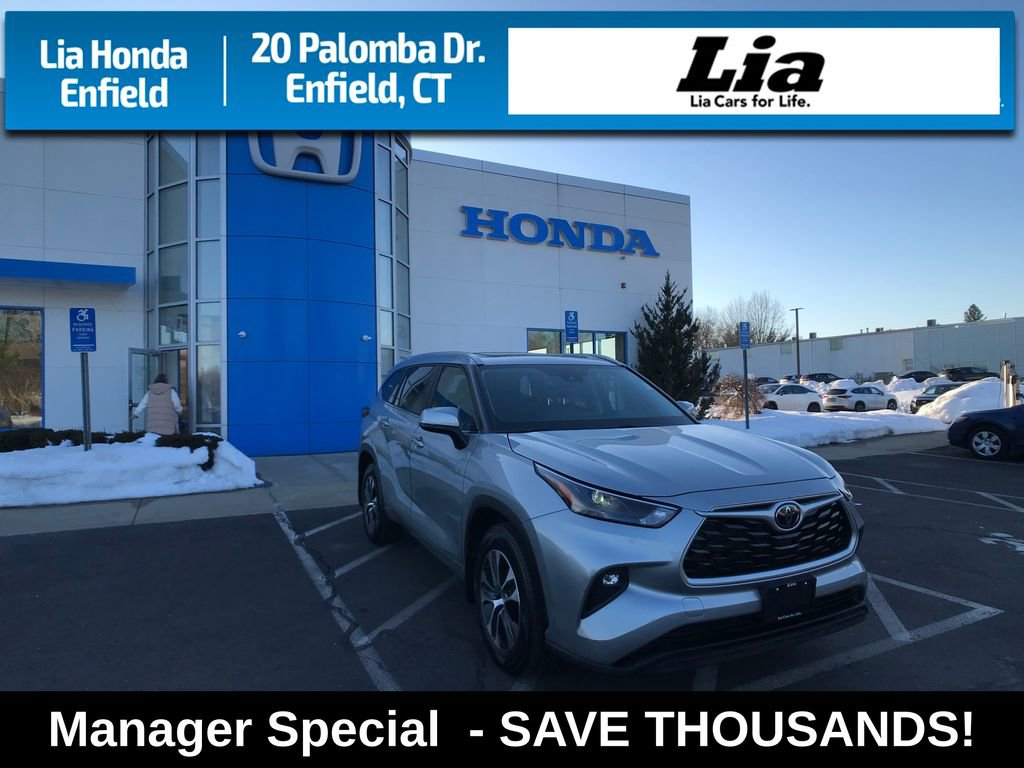 Used 2023 Toyota Highlander XLE 360° Tour