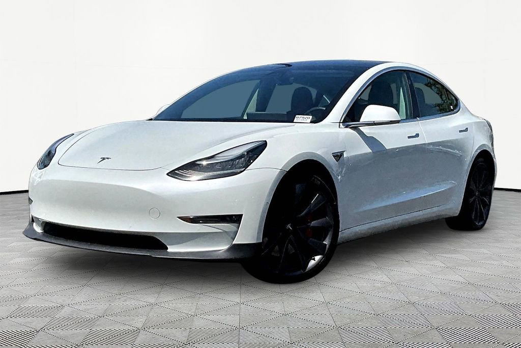 Used 2020 Tesla Model 3 Performance image 3
