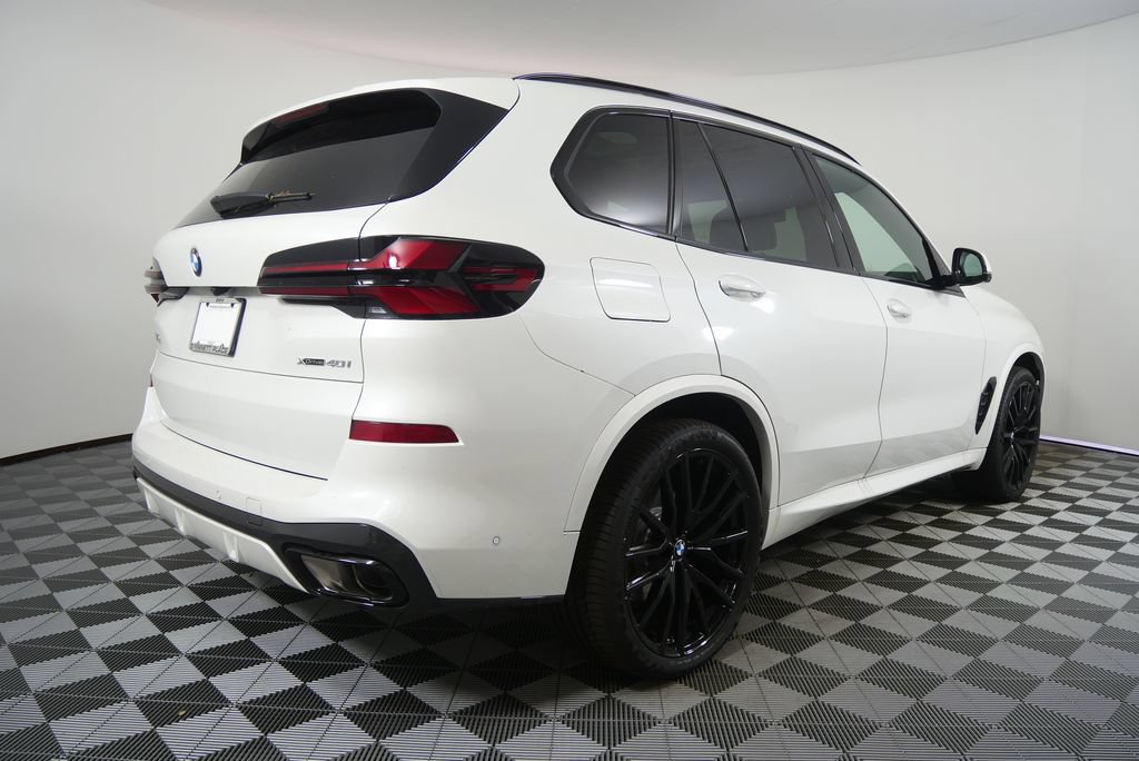 Used 2026 BMW X5 xDrive40i w/ M Sport Package AWD/4WD image 6