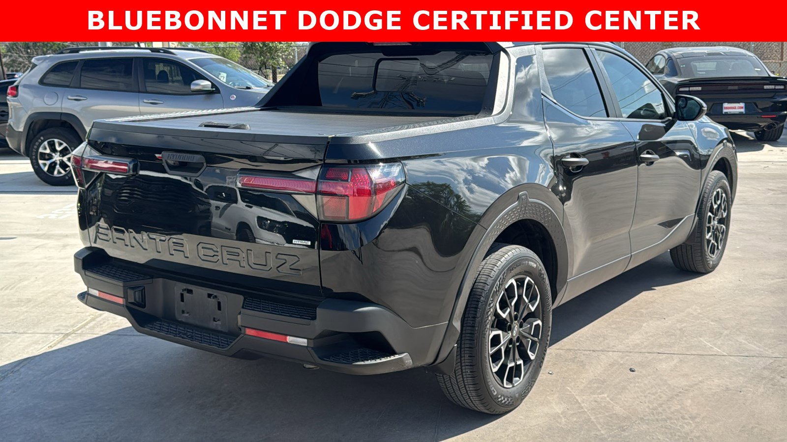 Used 2023 Hyundai Santa Cruz SEL w/ Activity Package image 5