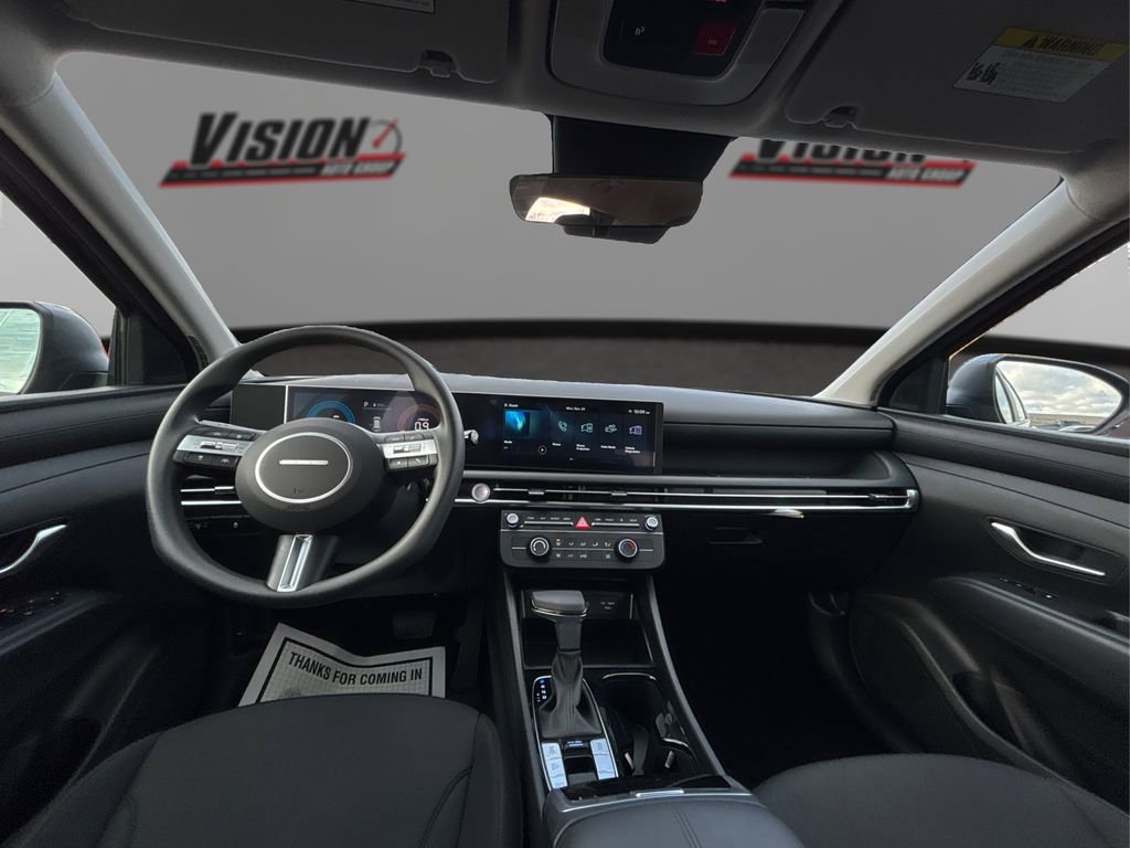 Certified 2025 Hyundai Tucson SE image 26