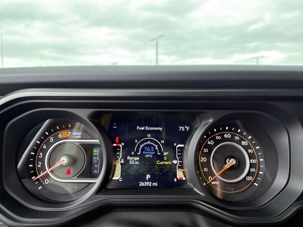 Used 2024 Jeep Wrangler Unlimited Rubicon 392 AWD/4WD image 15