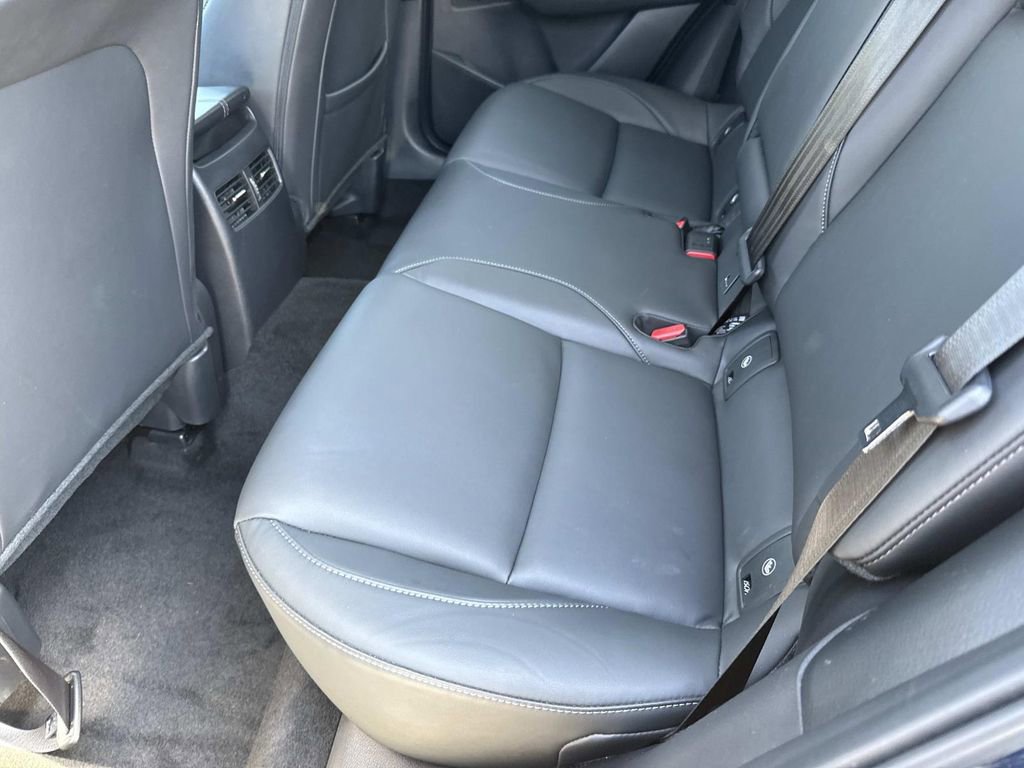 Certified 2025 MAZDA CX-30 AWD 2.5 S w/ Preferred Package image 19