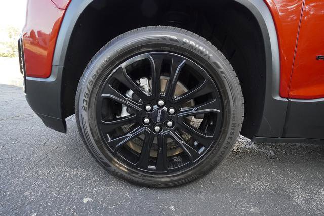 Used 2023 GMC Acadia SLE w/ Driver Convenience Package image 37