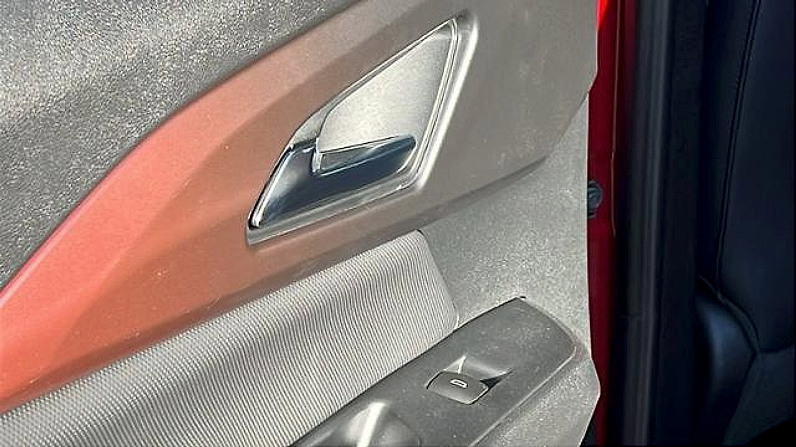 New 2026 Chevrolet Equinox EV RS image 12