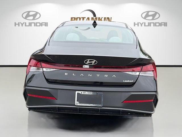 New 2026 Hyundai Elantra Limited image 6