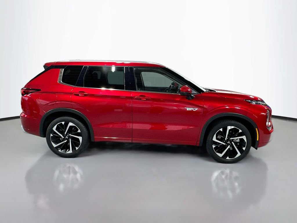 Used 2023 Mitsubishi Outlander SEL AWD/4WD image 5